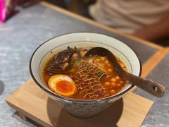 极物金钱肚麻辣线食-火山屋台(新街口店)