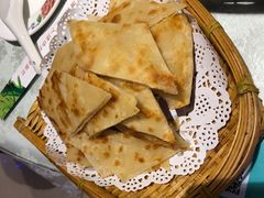 -阿三鱼头泡饼·家常菜