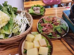 -黔二妞地摊火锅(龙华清湖店)