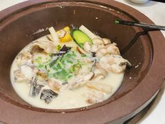 -鲜念蒸汽石锅鱼(红山6979店)