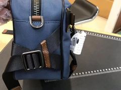 -爱革·洗衣改衣·洗鞋修鞋·洗包修包·奢侈品护理(宝地广场店)