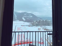 -鳌山滑雪度假区