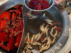 -憨铁匠老火锅(龙岗万科里店)