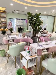 -蜜奈肌肤管理中心