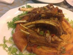 沙漠羊排-巴扎美食·新疆菜·西域歌舞表演餐厅(新疆大厦店)