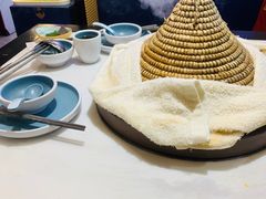-鲜念蒸汽石锅鱼(红山6979店)