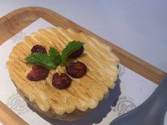 -鸣记脆皮烤鱼(三八广场店)