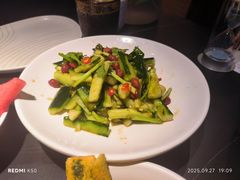 -辣尚瘾·烤鱼·新川菜(交大直营店)