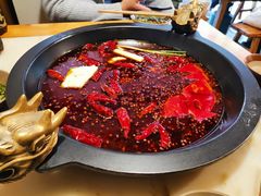-黄潇洒老火锅(九眼桥宏济巷店)