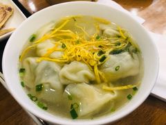 菜肉馄饨-鴻瑞興面馆(保利时光里店)