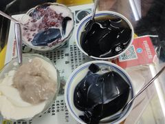 炼奶龟苓膏-五福堂龟苓膏(河东北山店)