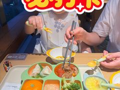 -关东小磨东北菜(上海长风大悦城店)