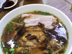 -朱鸿兴面馆(镇湖店)