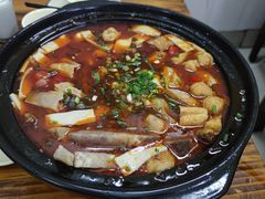 -周良天山牛杂城(天山路总店)