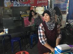 -芒果糯米饭摊子