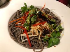 -珍宝轩海鲜火锅(碧湖大厦店)