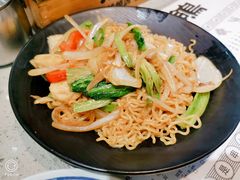 炒方便面-東北一鴿(繁荣路店)