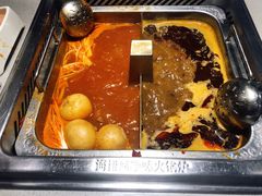 -海底捞火锅(金山百联店)