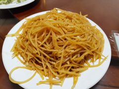 -明月食府(二区干二路店)
