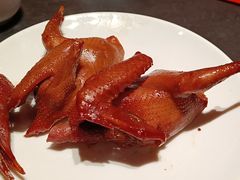 -鸽子侯·家宴·平价海鲜(市图书馆店)