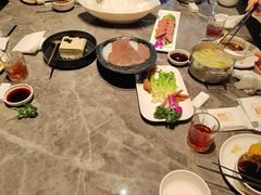-德天肥牛海鲜火锅(城西银泰店)