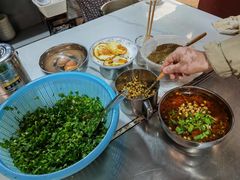 -刘二姐肥肠米粉(总店)