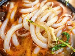 -丽虹云南过桥米线(兴工街店)