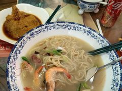 -霆记海鲜·只为这碗面(滨江店)