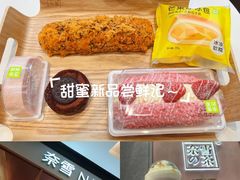 -奈雪的茶(M+世纪都会广场店)