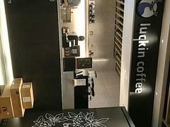-瑞幸咖啡(百汇时代广场店)