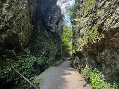 -夏霖九天银瀑风景区