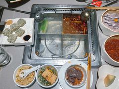 -海底捞火锅(关山保利店)