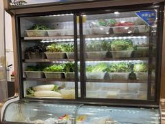 自助取餐区-藏味八珍特色火锅