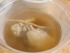 -威邵鸡煲(西华路总店)