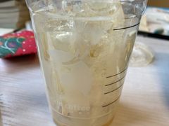 -瑞幸咖啡(华东理工大学商学院店)