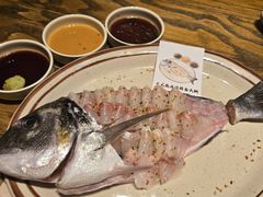 干式熟成活缔金头鲷-肉魁屋·烧肉·烧鸟·酒场(高新店)