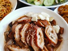 -老鼎万春卤菜(五代传承创始老店)