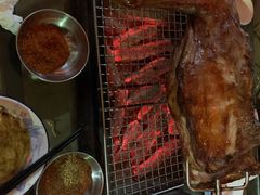 -迎燕阁烤羊腿(二环南路店)