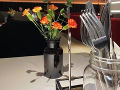 -阿妮叶李(光谷世界城店)