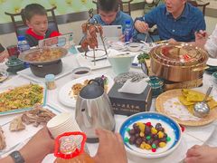 -三江源美食城