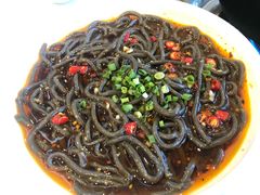 酸辣荞面-龙腾连锅庄