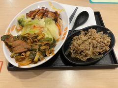 日式回锅肉煎鸡拼盘饭-吉野家(上海美罗城店)