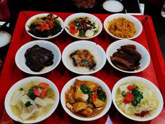 -蓝田九大碗民俗食府(蓝田店)