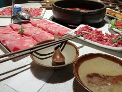 -贵府酸汤牛肉火锅·贵州老字号(飞山街店)
