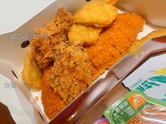 炸鸡小食拼盘-麦当劳(松江南乐得来速店)