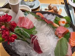 -花和海鲜自助(梅江店)