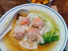 蟹子鲜虾云吞面-左记港食(融科天城店)