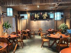 -徽三说·土徽菜·中国徽菜连锁品牌(一中店)