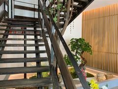 -蜜桃餐厅·伴山(湖滨商业街店)