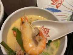 -大头虾越式风味餐厅(光明广场店)